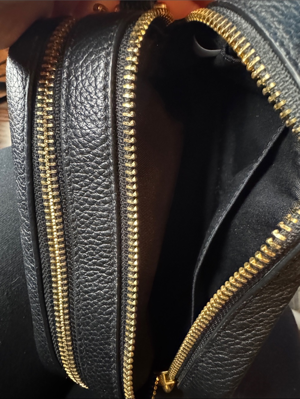 Tory Burch  Crossbody NWOT - Picture 9 of 12